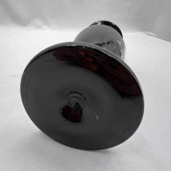 Vintage Black Glass Vase, Victorian era style handpainted floral decor - Picture 6 of 7